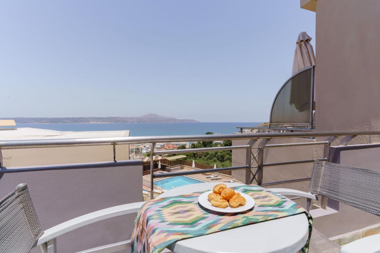 Sunrise Suites & Apartments Kalyves Esterno foto