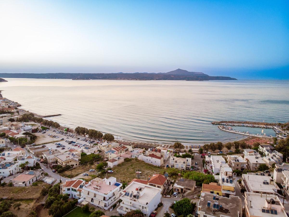 Sunrise Suites & Apartments Kalyves Esterno foto