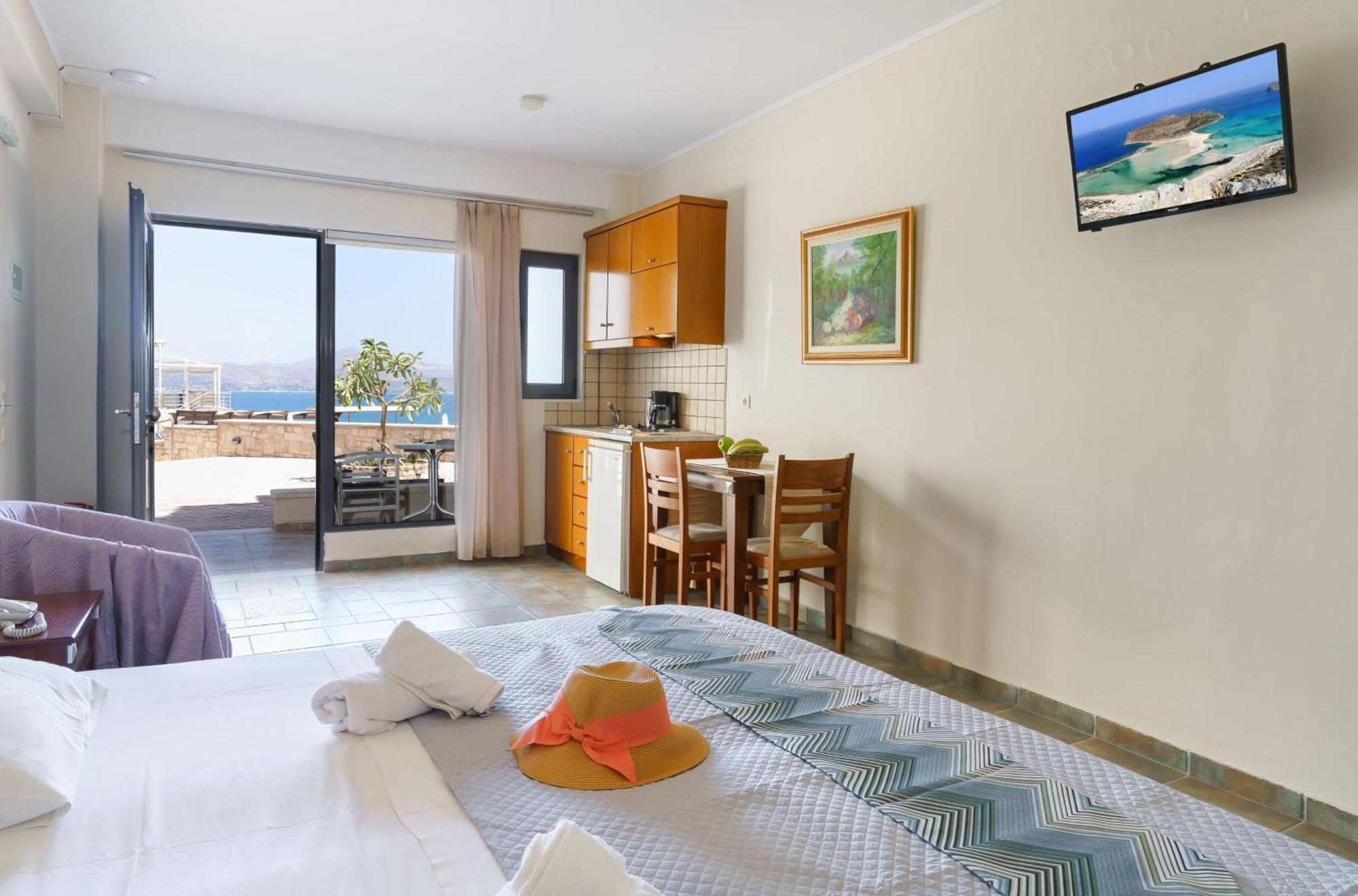 Sunrise Suites & Apartments Kalyves Camera foto